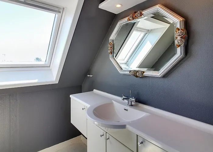 Andor - 500m From The Sea By Interhome