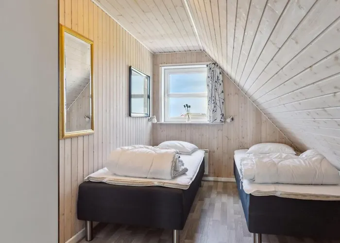 Andor - 500m From The Sea By Interhome